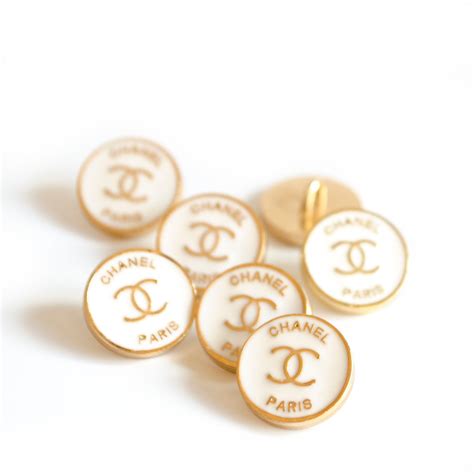 chanel buttons